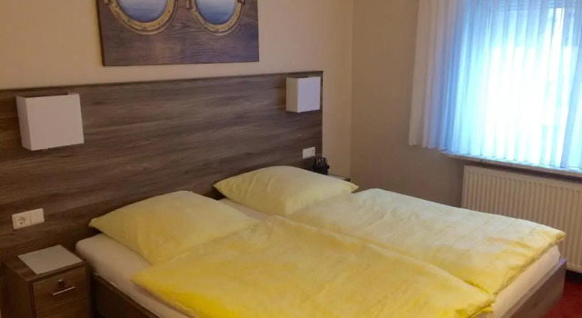 Gstehaus Janen, Reservar Hotel Doese 