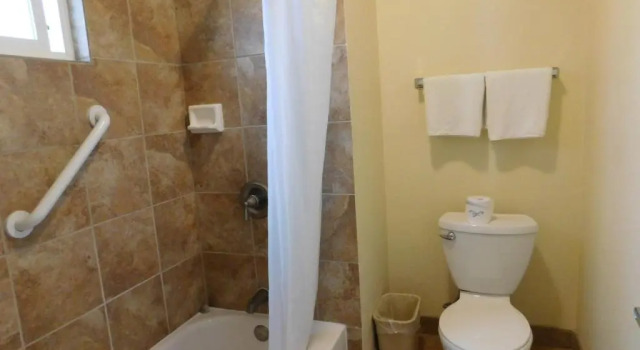 Номер Standard Ocean Palms Motel