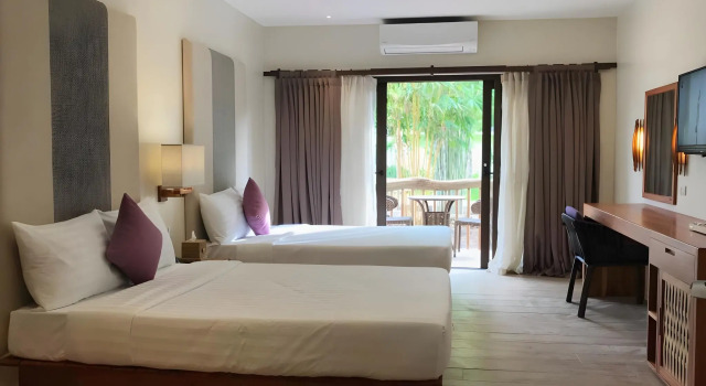 Bluewater Panglao Beach Resort, Book Ferieresort Danao Bohol