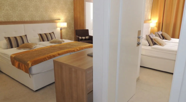 Двухместный семейный номер Standard Hotel Corner