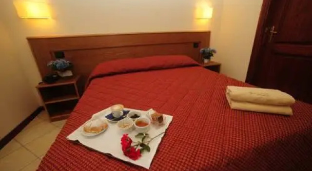Country House, Book Hotel Cascia Umbrien