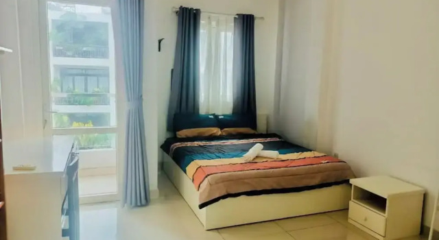 Студия LaLaHouse Riverside Residence