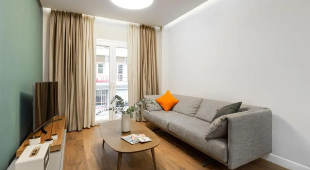 Urban chic 2bdrm aptmt close to the city centre, Забронировать Отель Салоники Македония, рядом с Romanian Consulate Thessaloniki