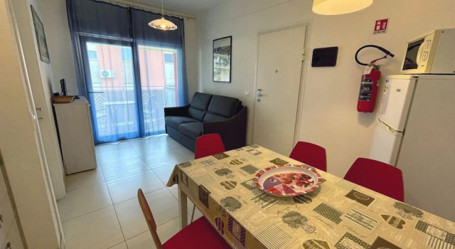 Functional Flat With Balcony, Забронировать Апартаменты/квартира Каорле Линьяно-Ривьера