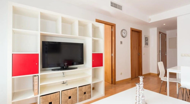 107364 Apartment In Malaga, Забронировать Апартаменты/квартира Малага Коста-дель-Соль, рядом с Музей Кармен Тиссен