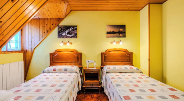 Двухместный номер Standard с видом на горы Hostal Pañart