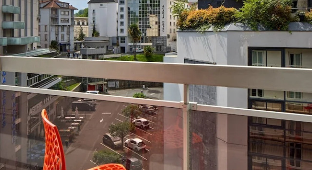 Одноместный номер Comfort с балконом Hôtel Roissy