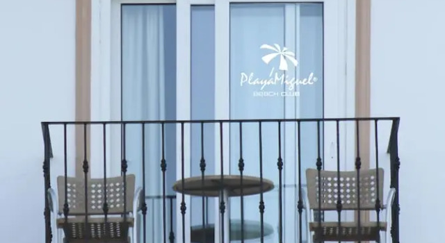 Апартаменты Deluxe с балконом и с видом на море Playa Miguel Beach Club