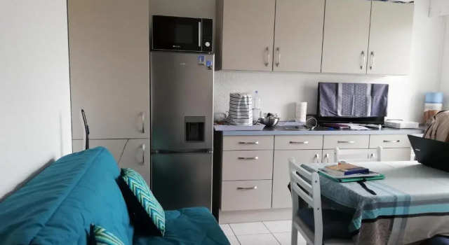 Апартаменты Appartement 2 min à pied de la mer et du centre ville