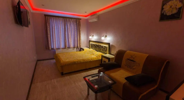 Modern Apartment on Akademika Sakharova 27a, Buchen Sie Ferienwohnung Ivano-Frankivsʼk 