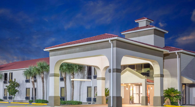 Days Inn by Wyndham Galliano LA