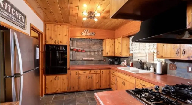 Номер Executive Hot Tub, Near Village/Lake - Kelly`s Kottage