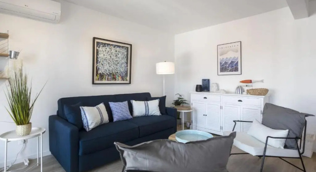 Superb 3 stars flat w balcony in the heart of Saint-Jean-de-Luz - Welkeys