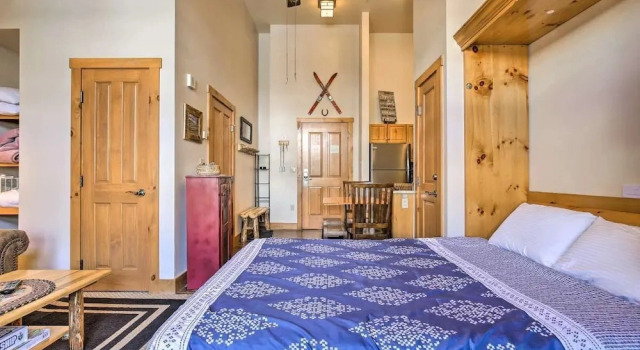 Keystone Studio Vacation Retreat, Hot Tubs, Pool, etc, Забронировать Апартаменты/квартира Апартаменты Кистон, рядом с Эрджентин, Апартаменты/квартира
