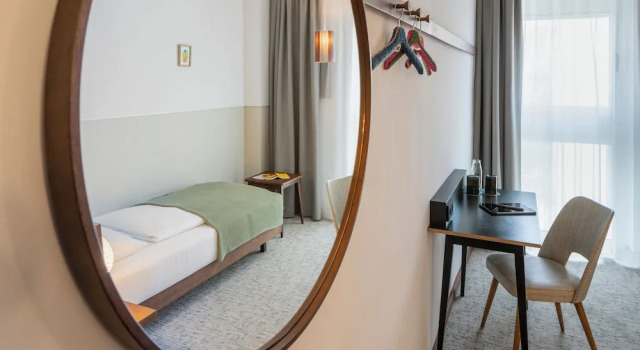 Одноместный номер Standard с балконом magdas HOTEL Vienna City - First Social Business HOTEL in Austria