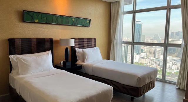 Люкс Deluxe с 2 комнатами Urbana Sathorn Hotel, Bangkok