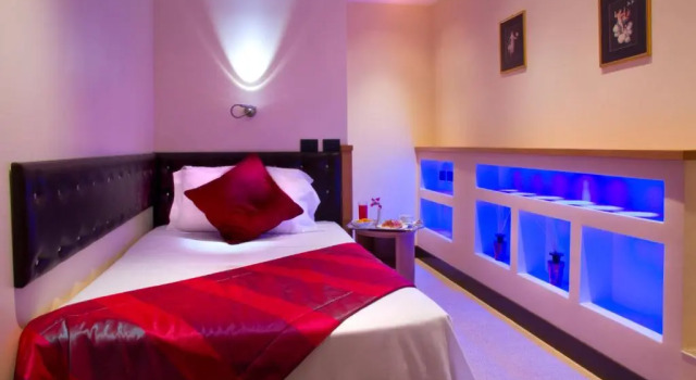 Одноместный номер Standard Marcella Royal Hotel - Rooftop Garden