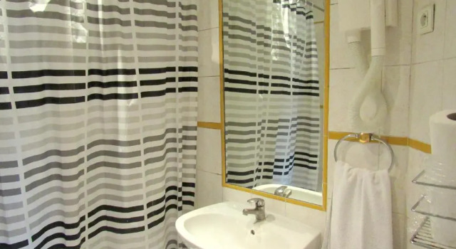 Трёхместный номер Standard Hôtel du Square dAnvers