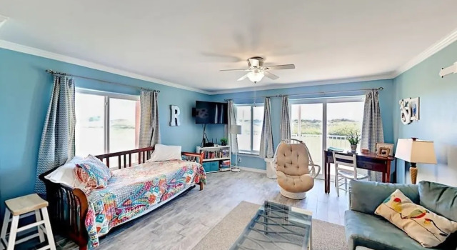 Island 125 1 Bedroom Condo