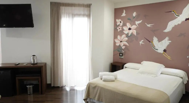 Номер Comfort Suites Cetina Casa de Aguilar