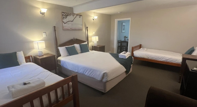 Четырёхместный номер Deluxe Settlers House York