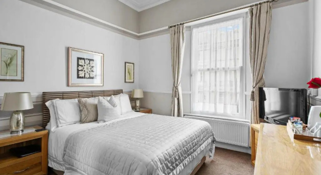 Superior Zimmer Kethla House