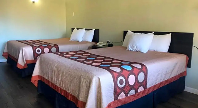 Четырёхместный номер Deluxe с балконом и с видом на горы Hotel Elevation