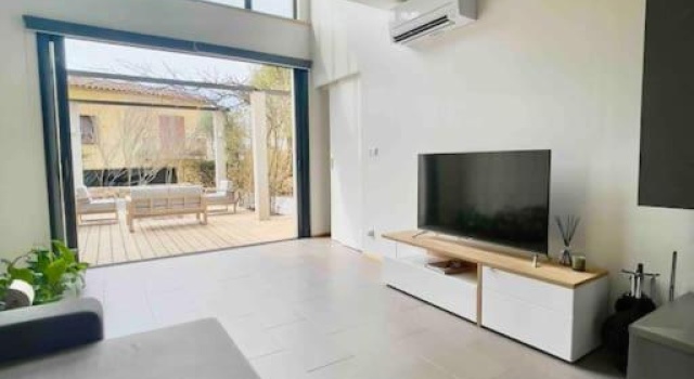 Maison avec piscine chauffée à 15mn de la plage, Забронировать Отель Отели Афа (коммуна) с бассейном, Бассейн