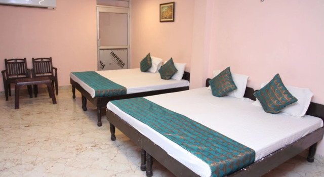 Munaro Hotels & Resorts.