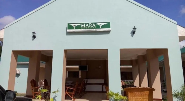 Mara Courtyard Lodge, Rezervați Hotel Msasani Peninsula Dar es Salaam