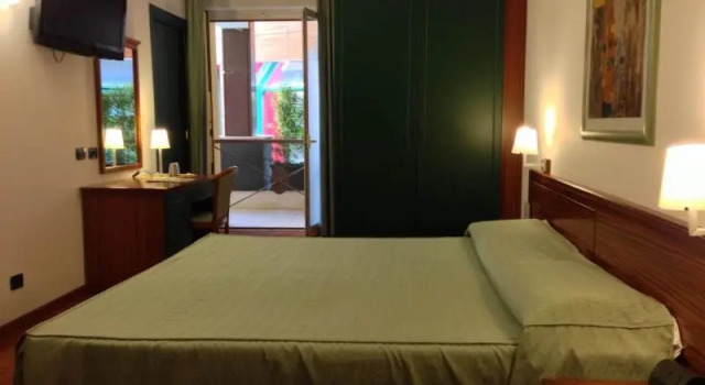 Двухместный номер Standard с балконом Grande Albergo Maugeri