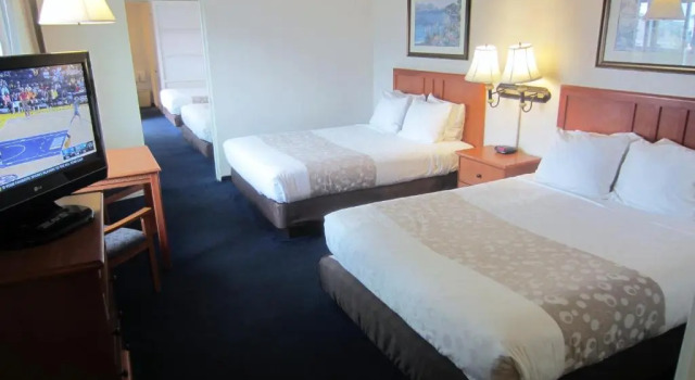 Newport Channel Inn, Забронировать Отель Ньюпорт-Бич Beach Cities Orange County
