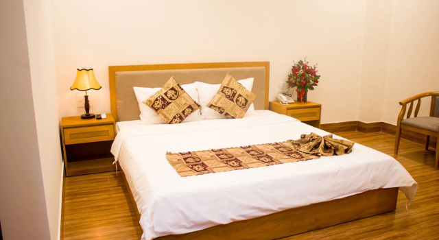 Двухместный номер Standard Hoài Thương Hotel