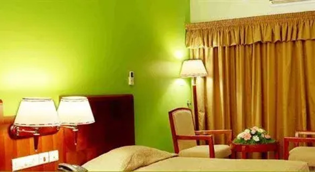 Hotel Elite International, Забронировать Отель Недорогие отели штата Кералы, недорого