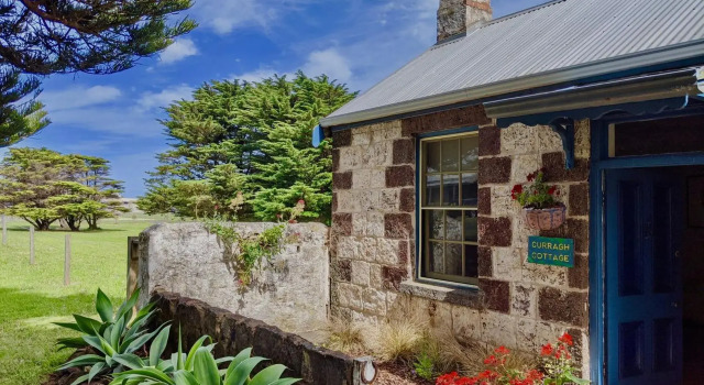 Curragh Cottage, Book Vacation Home Port Fairy Victoria