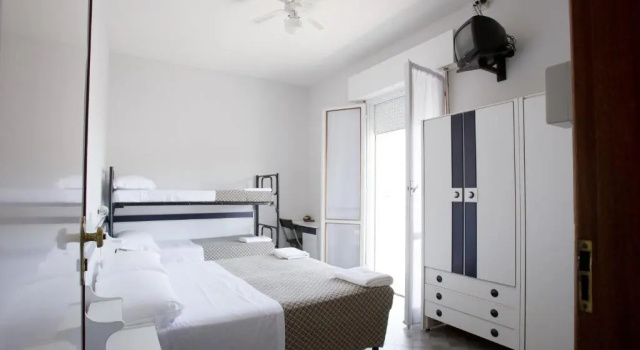Четырёхместный номер Standard Hotel B&B Avana