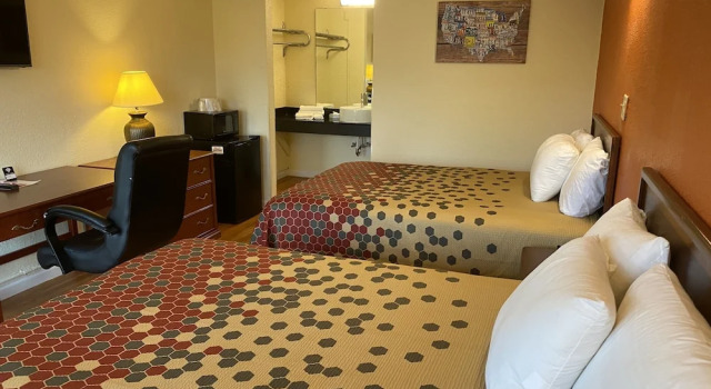 Danville Inn And Convention Center, Buchen Sie Hotel Danville Illinois