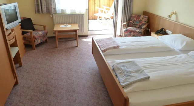 Двухместный номер Standard с балконом Hotel Angerer-Hof