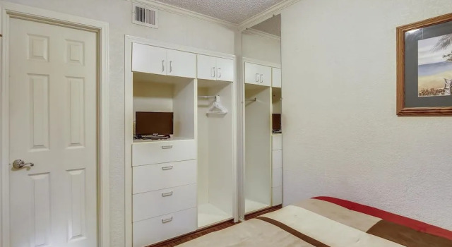 Casa del Vistas 1 Br condo by RedAwning