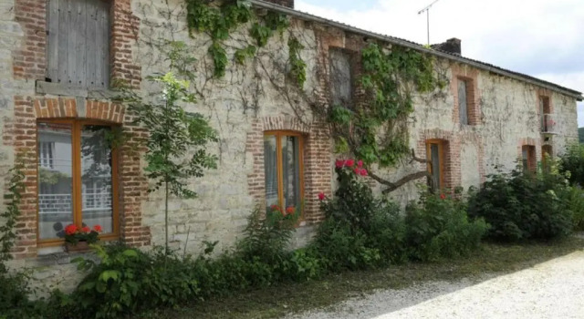 Gîte Longchamp-sur-Aujon, 6 pièces, 11 personnes - FR-1-543-193, Réserver Hôtel Clairvaux 