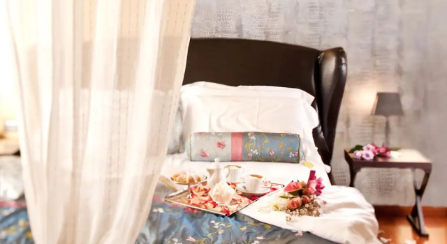 Номер Royal Al Tezzon Hotel