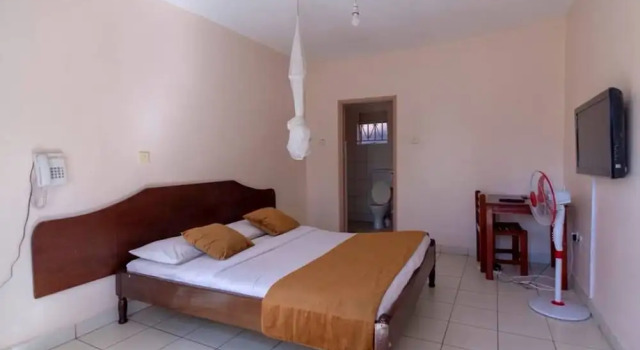 Safari Homes Hotel