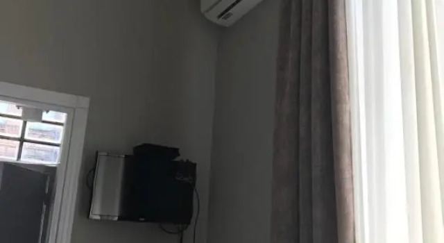 Natia's Studio, Забронировать Отель Чугурети Тбилиси, рядом с Tеатр имени Марджанишвили