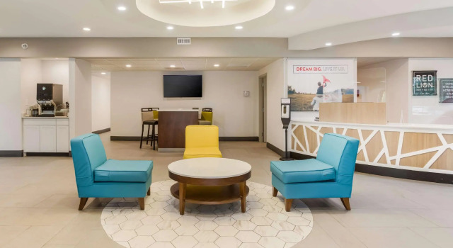 Red Lion Inn & Suites Nashville Airport, 预订 酒店 South Nashville 纳什维尔