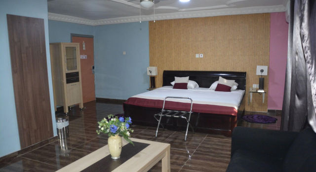 Royal Lee'S Hotel, Reserva ahora Hotel Koforidua Ghana