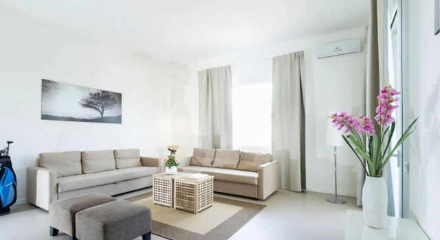 Beautiful villa with pool and airco-VILLA PAVONE