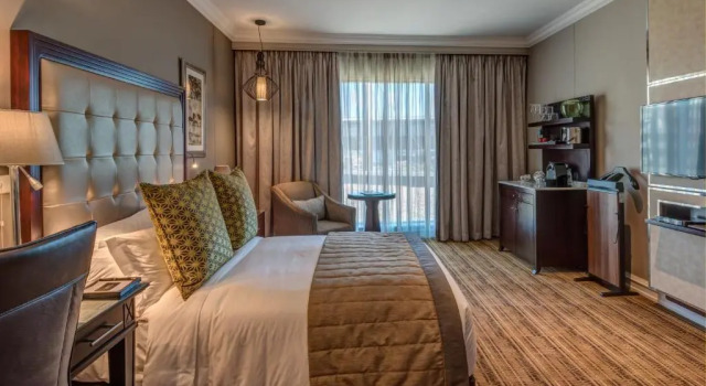 Двухместный номер Classic InterContinental Johannesburg OR Tambo Airport Hotel by IHG