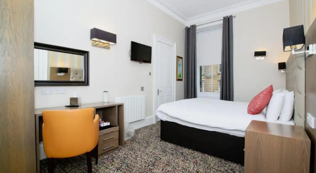 Двухместный номер Standard Albion Hotel
