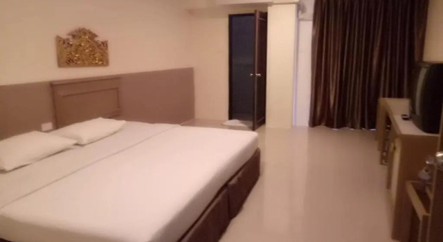 Номер Deluxe Tongpoon Hotel