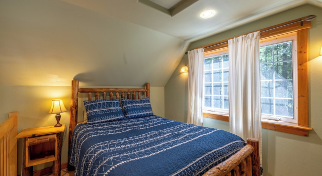 Номер Standard с балконом Copper Creek Inn at Mt Rainier